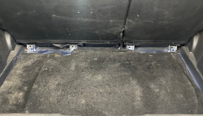 2018 Maruti Swift ZDI AMT, Diesel, Automatic, 1,09,539 km, Boot Inside