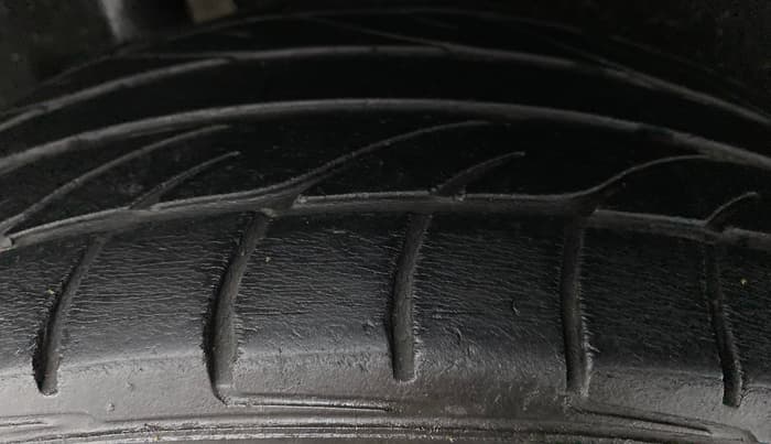 2019 Maruti Vitara Brezza VDI, Diesel, Manual, 65,892 km, Right Rear Tyre Tread