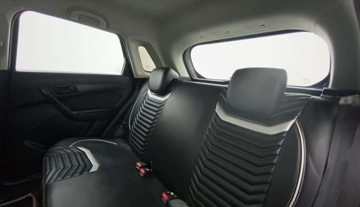 2019 Maruti Vitara Brezza VDI, Diesel, Manual, 65,892 km, Right Side Rear Door Cabin