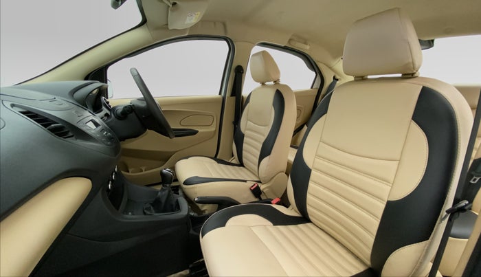 2017 Ford Figo Aspire 1.2 TREND PETROL, Petrol, Manual, 25,463 km, Right Side Front Door Cabin