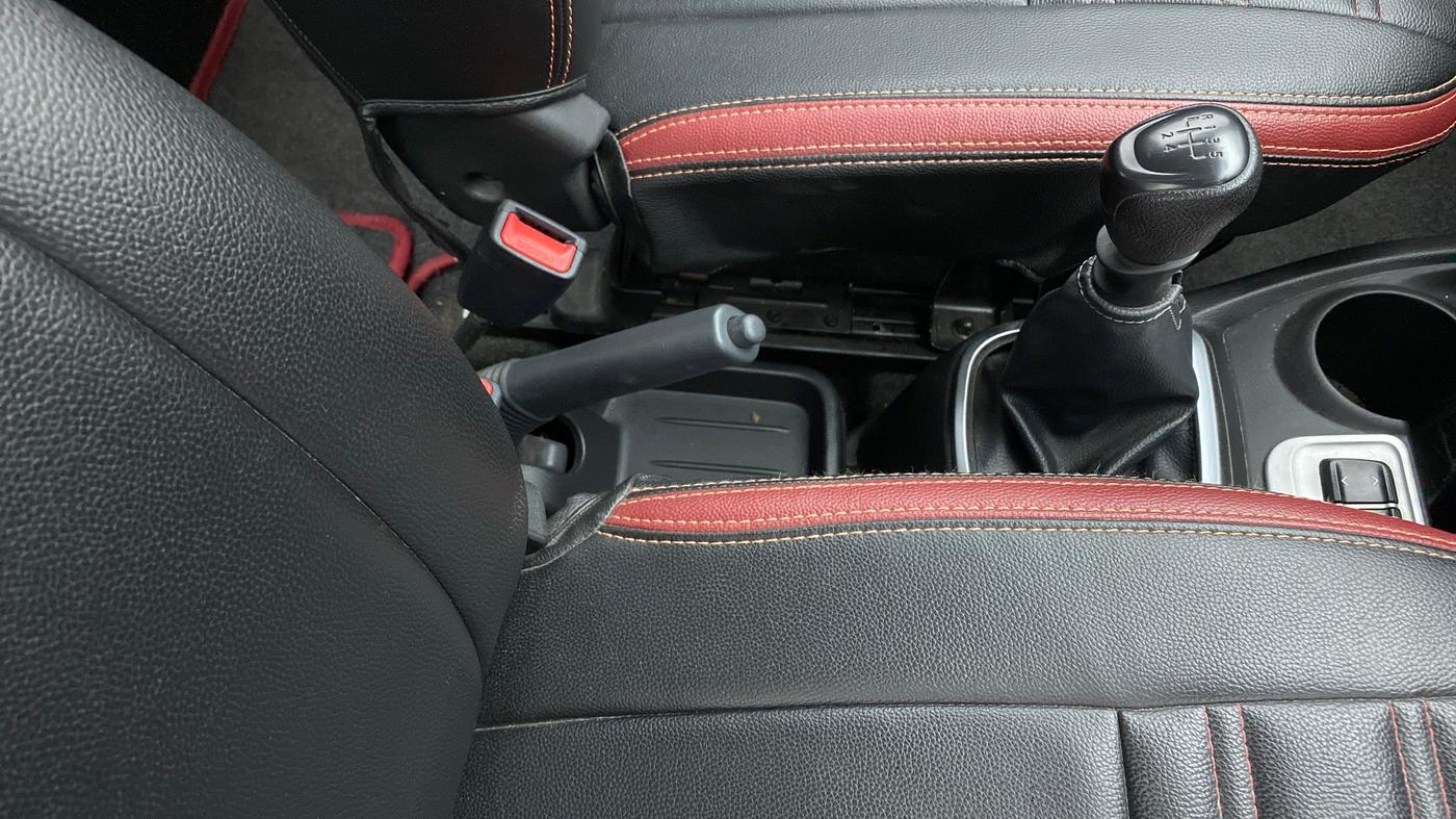 2018 Datsun Redi Go T (O), Petrol, Manual, 14,739 km, Gear Lever