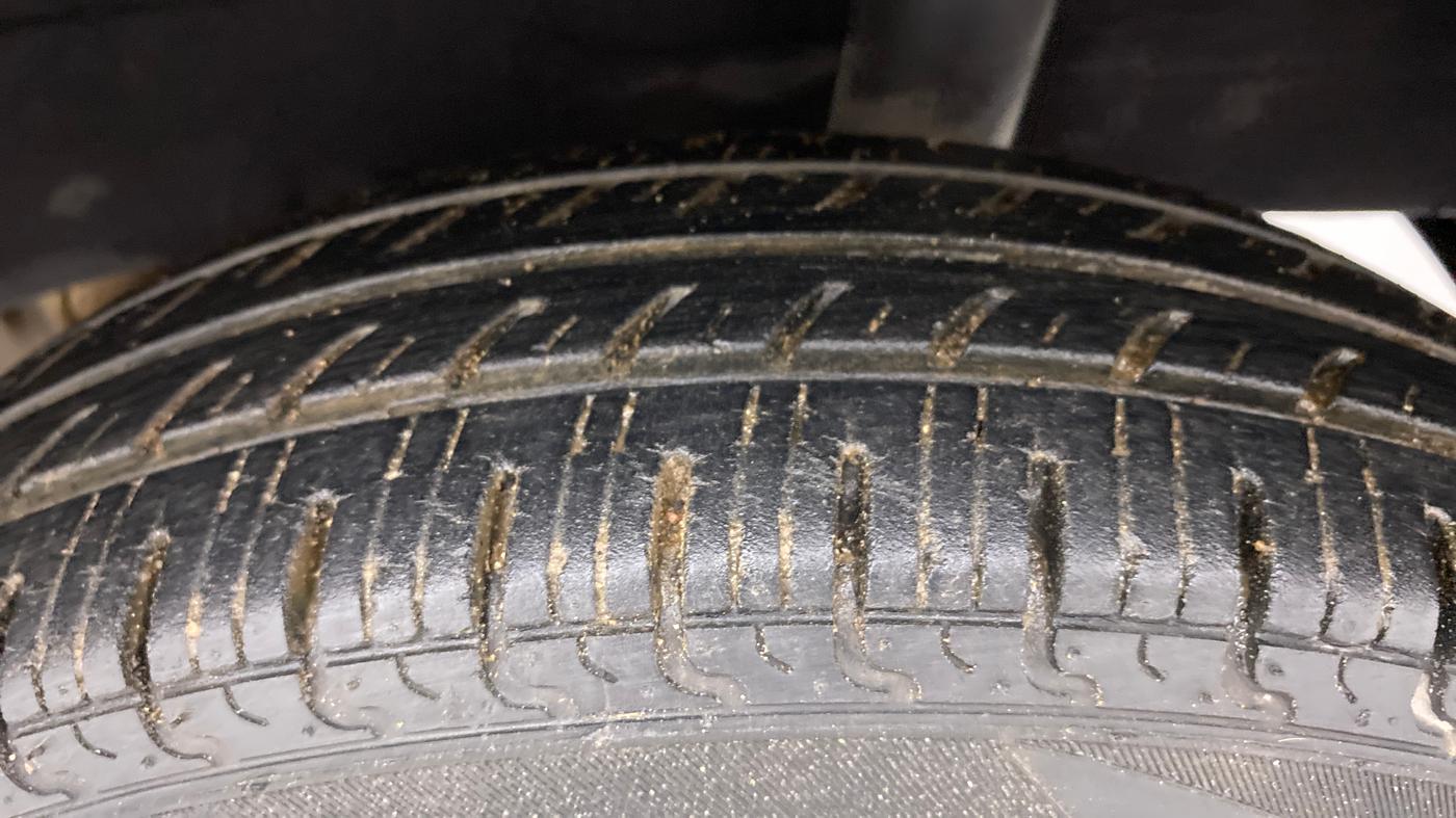 2018 Datsun Redi Go T (O), Petrol, Manual, 14,739 km, Left Rear Tyre Tread