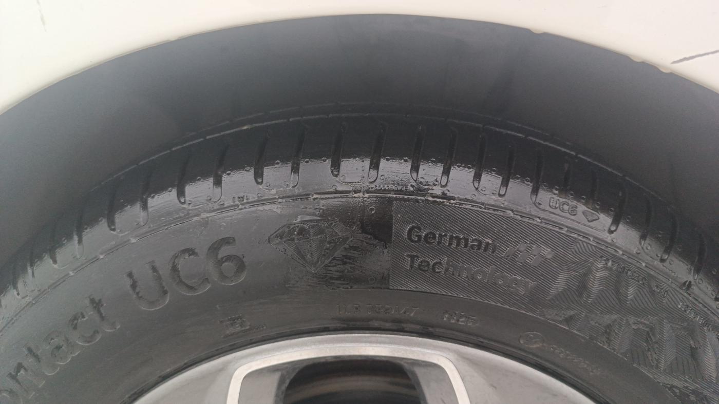2019 Ford Ecosport TITANIUM 1.0L ECOBOOST SPORTS(SUNROOF), Petrol, Manual, 40,207 km, Left Front Tyre Tread