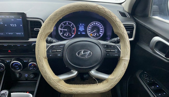 2021 Hyundai VENUE SX(O) CRDi, Diesel, Manual, 31,672 km, Steering Wheel Close Up