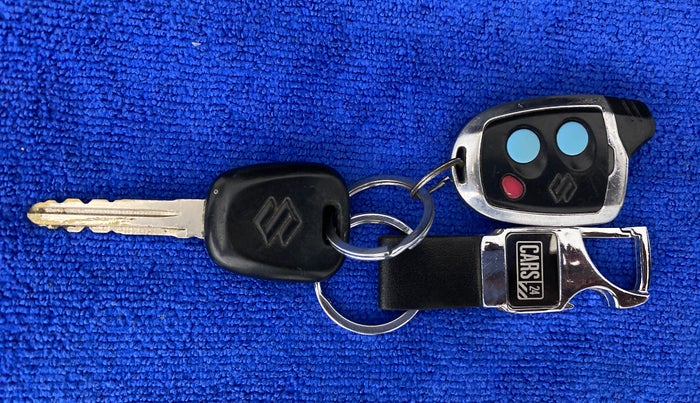2018 Maruti Alto 800 LXI, Petrol, Manual, 23,967 km, Key Close Up