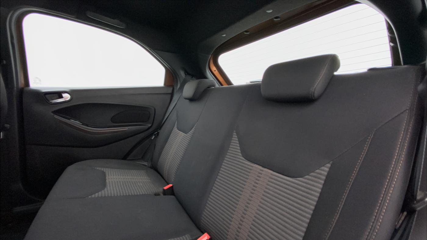 2019 Ford FREESTYLE TITANIUM 1.2 TI-VCT MT, Petrol, Manual, 58,947 km, Right Side Rear Door Cabin