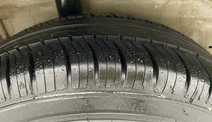 2018 Maruti Celerio ZXI AMT, Petrol, Automatic, 89,666 km, Right Rear Tyre Tread