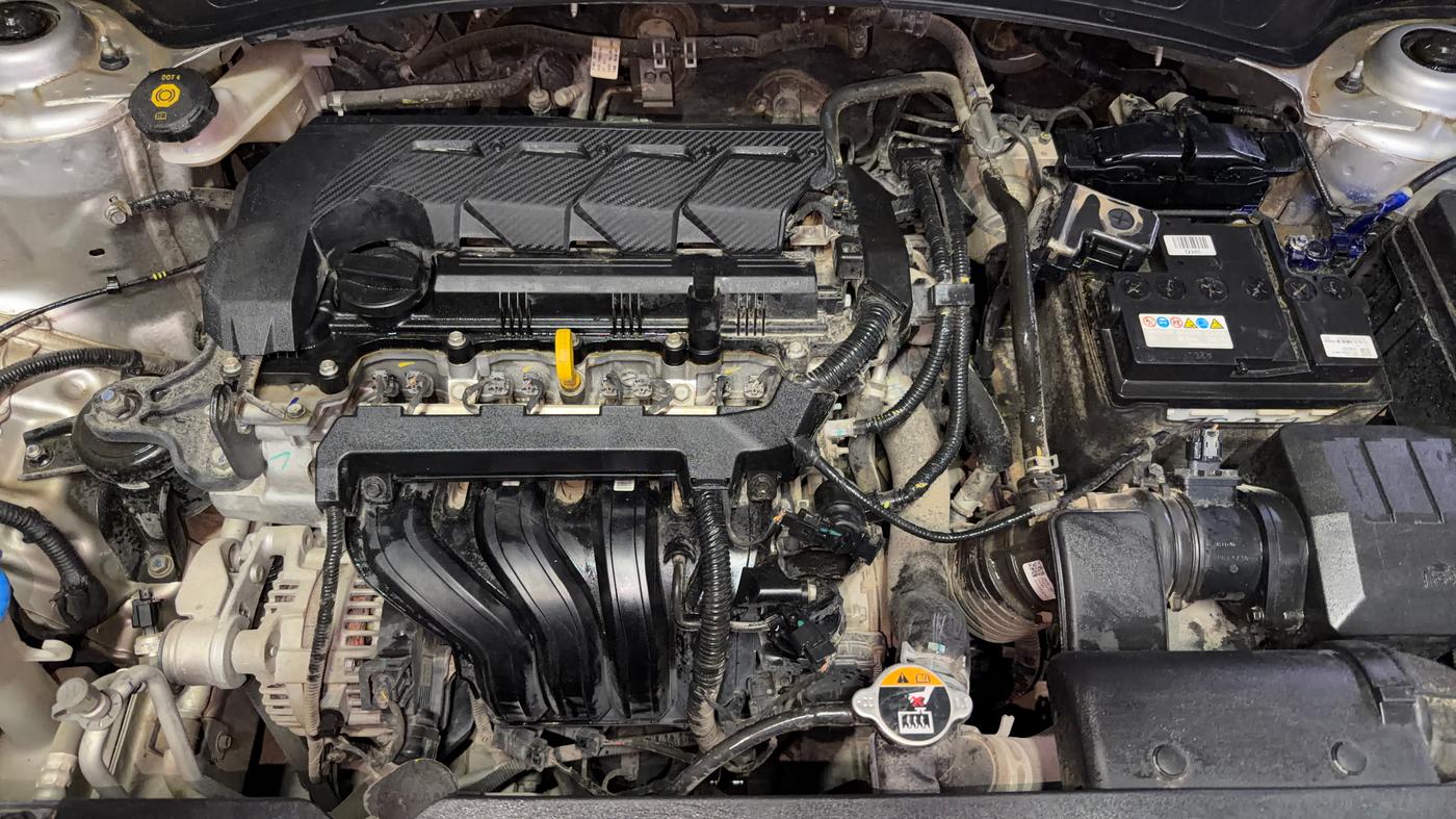 2022 KIA SELTOS HTK PLUS 1.5, Petrol, Manual, 50,866 km, Engine View