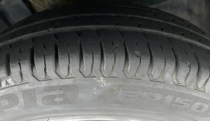 2020 Tata ALTROZ XM 1.2, Petrol, Manual, 48,181 km, Right Front Tyre Tread