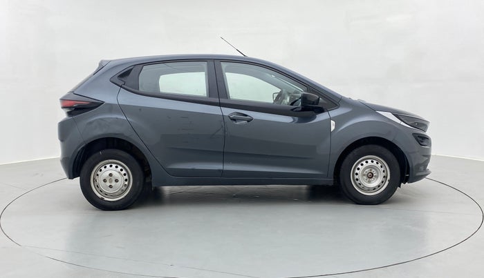 2020 Tata ALTROZ XM 1.2, Petrol, Manual, 48,181 km, Right Side View