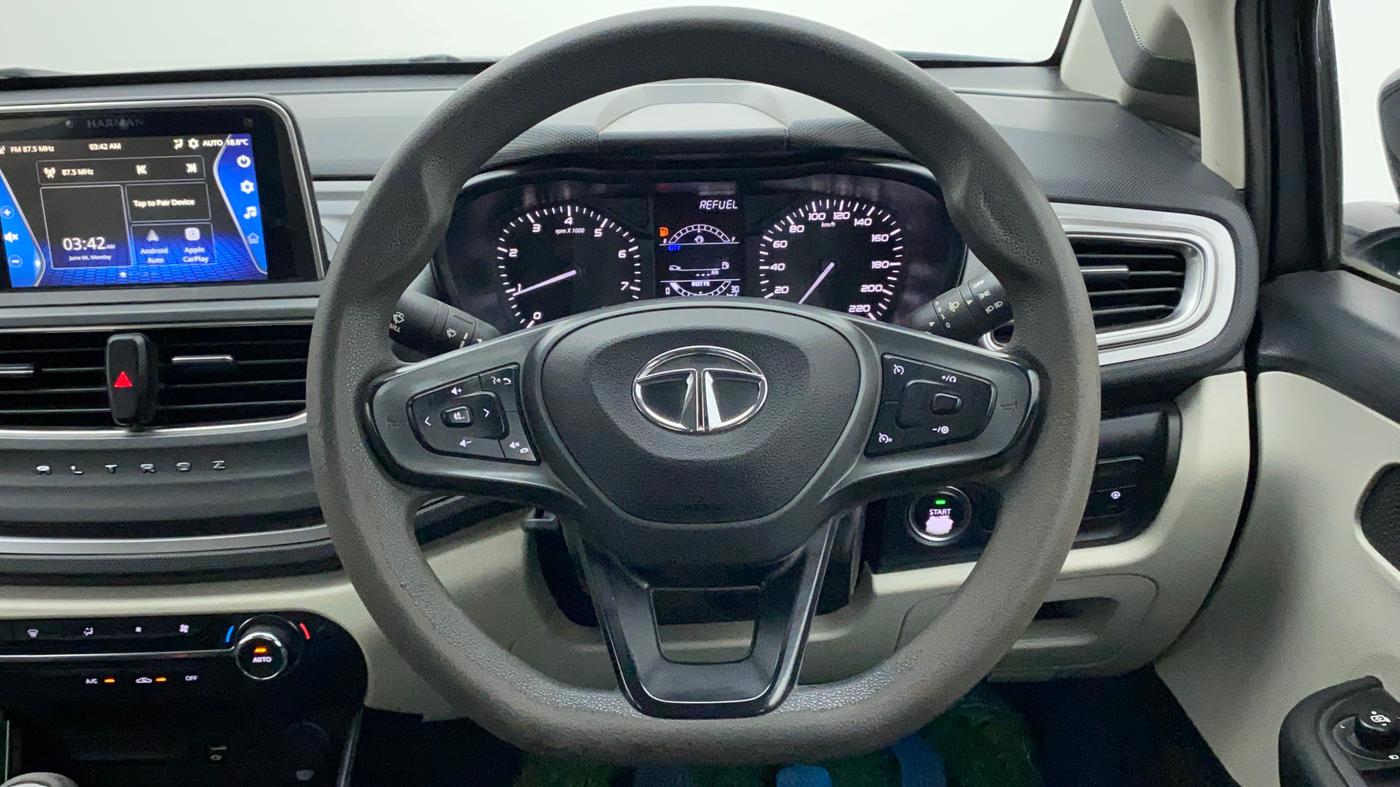 2021 Tata ALTROZ XT PETROL, Petrol, Manual, 48,043 km, Steering Wheel Close Up