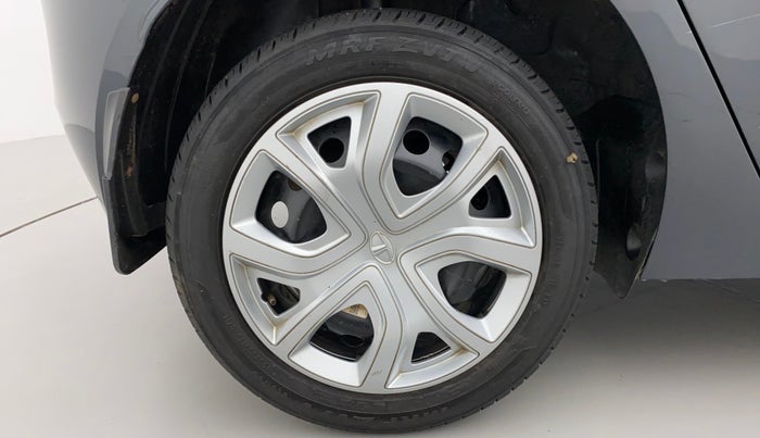 2021 Tata ALTROZ XT PETROL, Petrol, Manual, 48,043 km, Right Rear Wheel