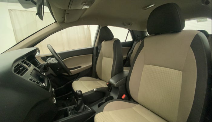 2019 Hyundai Elite i20 SPORTZ PLUS 1.2, CNG, Manual, 47,553 km, Right Side Front Door Cabin