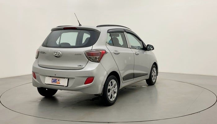 2016 Hyundai Grand i10 SPORTZ 1.2 KAPPA VTVT, Petrol, Manual, 31,109 km, Right Back Diagonal