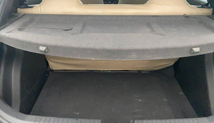 2019 Hyundai Elite i20 SPORTZ PLUS 1.2, Petrol, Manual, 72,454 km, Boot Inside