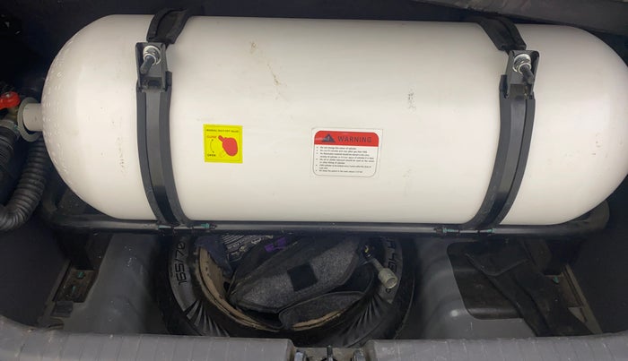 2022 Hyundai GRAND I10 NIOS SPORTZ 1.2 KAPPA VTVT CNG, CNG, Manual, 35,094 km, Boot Inside