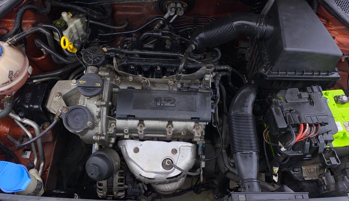 2016 Volkswagen Polo COMFORTLINE 1.2L, Petrol, Manual, 77,095 km, Engine View