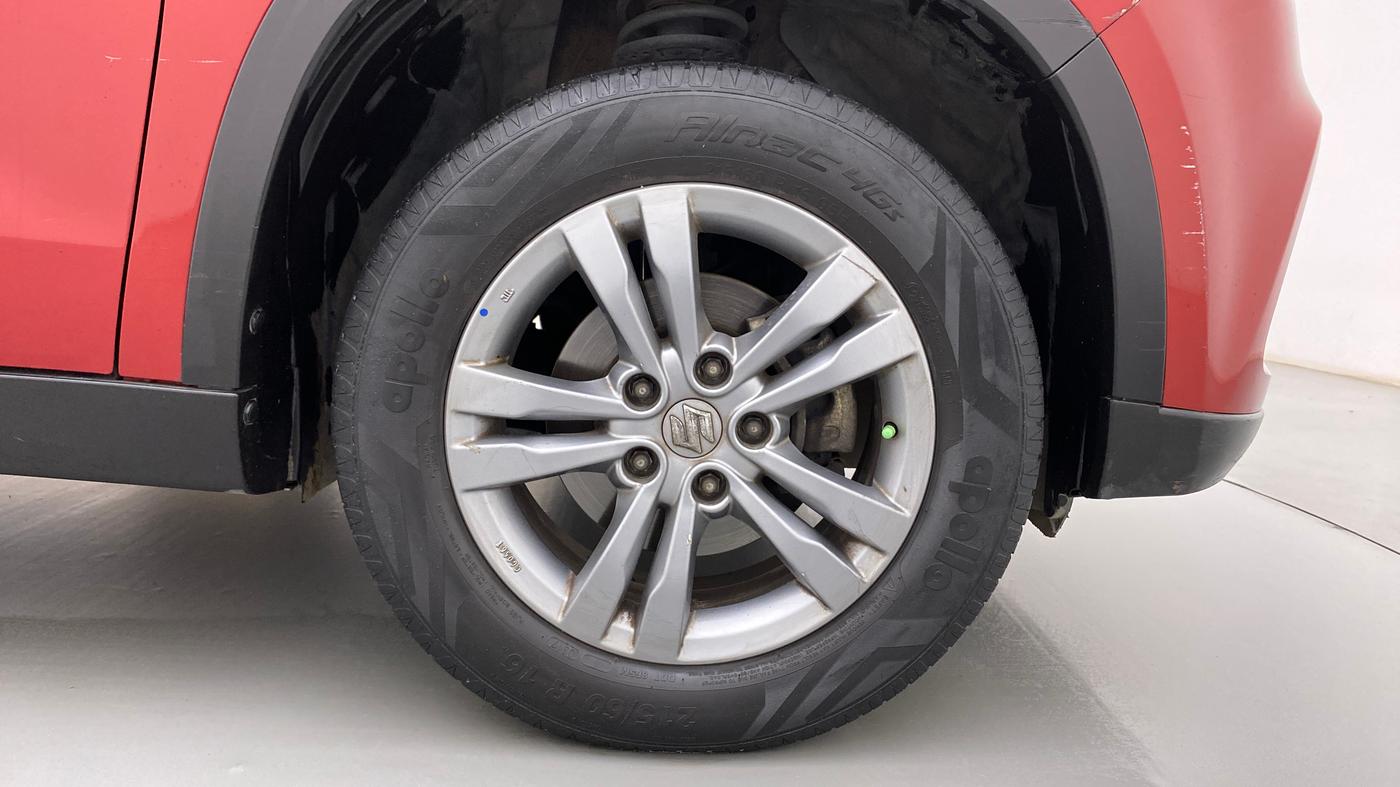 2017 Maruti Vitara Brezza ZDI, Diesel, Manual, 80,561 km, Right Front Wheel
