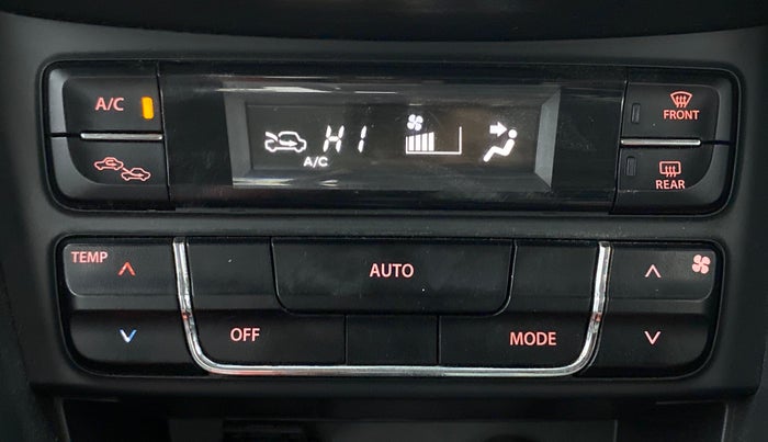2017 Maruti Vitara Brezza ZDI, Diesel, Manual, 80,561 km, Automatic Climate Control