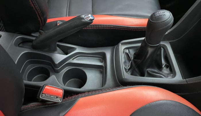 2017 Maruti Vitara Brezza ZDI, Diesel, Manual, 80,561 km, Gear Lever