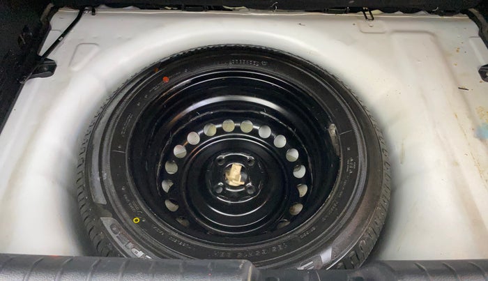 2022 Hyundai NEW I20 ASTA 1.2 MT, Petrol, Manual, 32,403 km, Spare Tyre