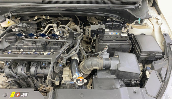 2022 Hyundai NEW I20 ASTA 1.2 MT, Petrol, Manual, 32,403 km, Engine View - Left