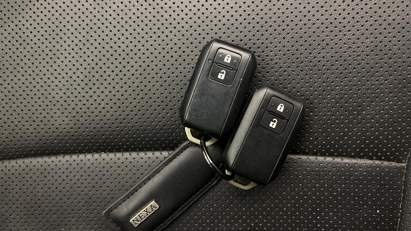 2022 Maruti XL6 ALPHA AT, Petrol, Automatic, 75,299 km, Key Close Up