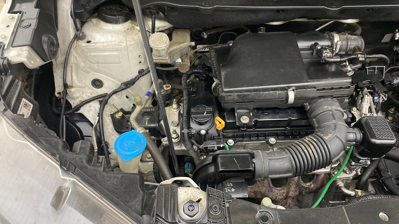 2022 Maruti XL6 ALPHA AT, Petrol, Automatic, 75,299 km, Engine View - Right