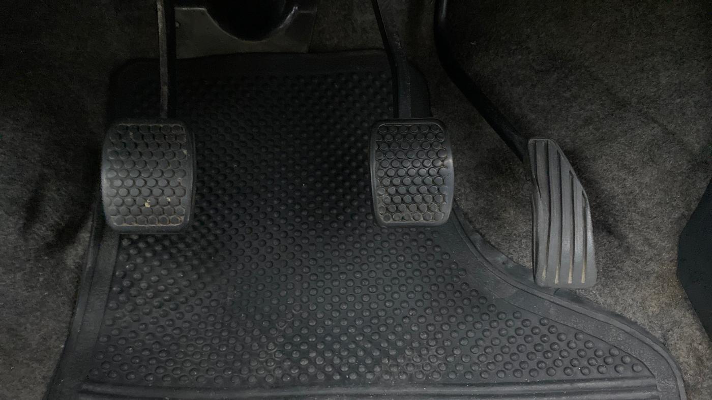 2007 Maruti Zen Estilo VXI, Petrol, Manual, 38,908 km, Pedals