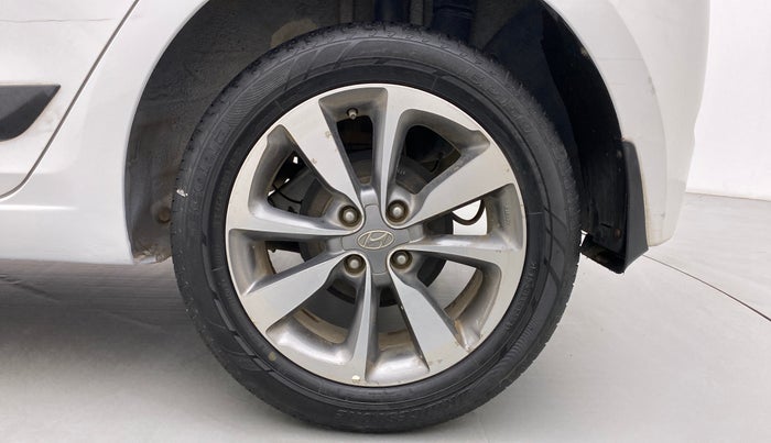2015 Hyundai Elite i20 ASTA 1.4 CRDI, Diesel, Manual, 69,572 km, Left Rear Wheel