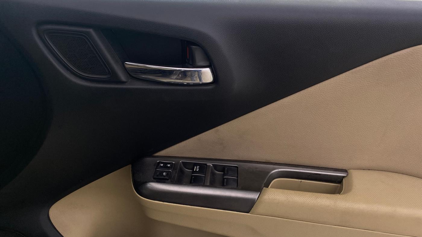 2014 Honda City 1.5L I-VTEC V MT, Petrol, Manual, 63,655 km, Driver Side Door Panels Control
