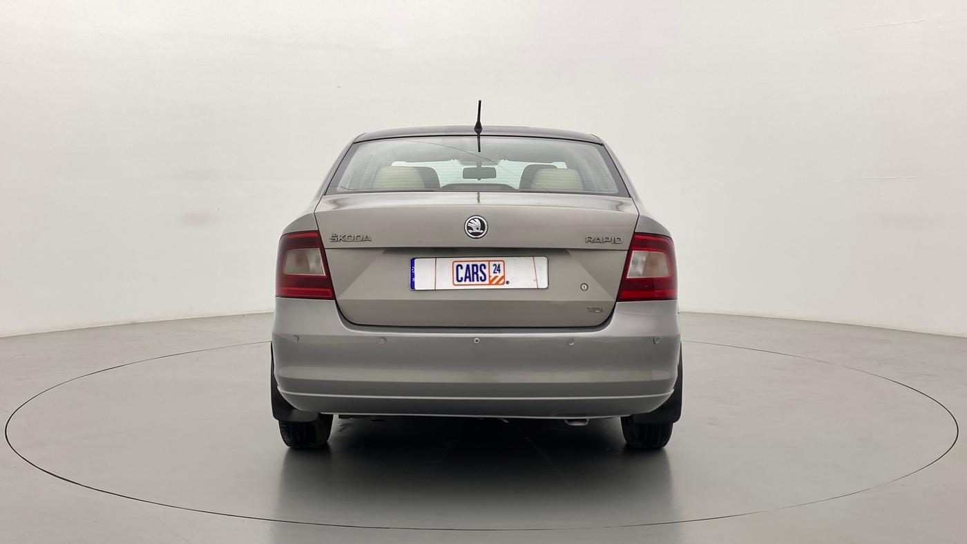 2013 Skoda Rapid 1.6 TDI MT AMBITION PLUS, Diesel, Manual, 86,240 km, Back/Rear