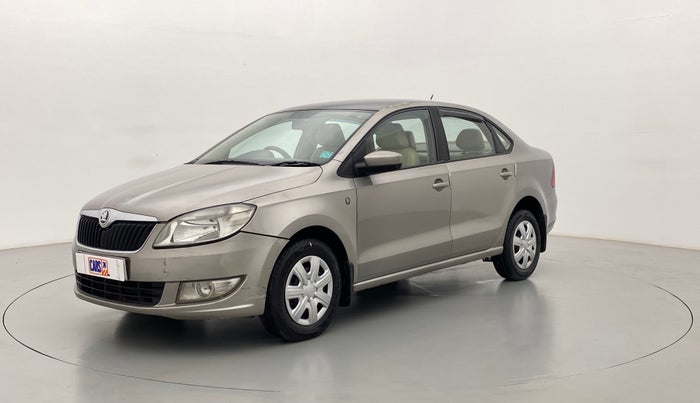 2013 Skoda Rapid 1.6 TDI MT AMBITION PLUS, Diesel, Manual, 86,240 km, Left Front Diagonal