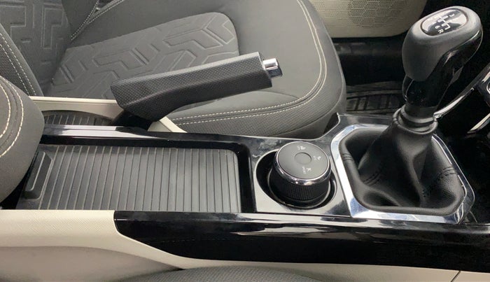2020 Tata NEXON XZ+ 1.2, Petrol, Manual, 13,440 km, Gear Lever