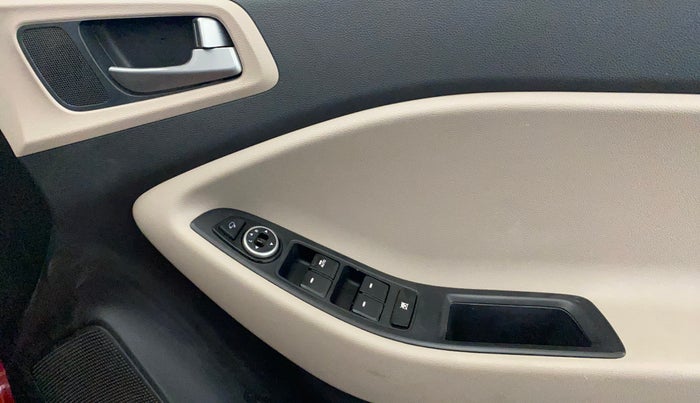 2015 Hyundai Elite i20 ASTA 1.2, Petrol, Manual, 85,226 km, Driver Side Door Panels Control