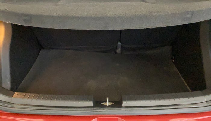 2015 Hyundai Elite i20 ASTA 1.2, Petrol, Manual, 85,226 km, Boot Inside