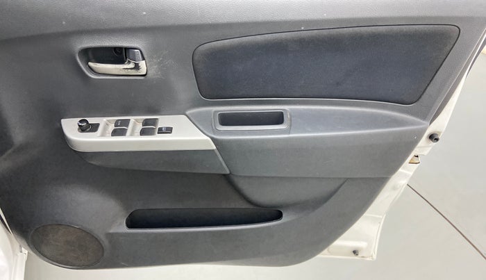 2010 Maruti Wagon R 1.0 VXI, Petrol, Manual, 81,637 km, Driver Side Door Panels Control