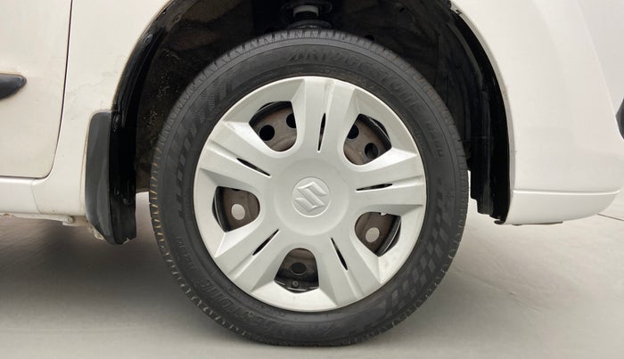 2010 Maruti Wagon R 1.0 VXI, Petrol, Manual, 81,637 km, Right Front Wheel