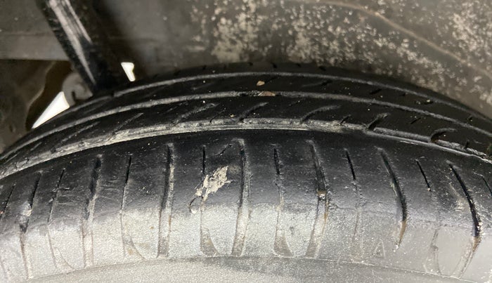 2010 Maruti Wagon R 1.0 VXI, Petrol, Manual, 81,637 km, Right Rear Tyre Tread