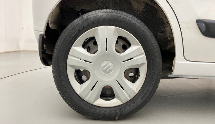 2010 Maruti Wagon R 1.0 VXI, Petrol, Manual, 81,637 km, Right Rear Wheel