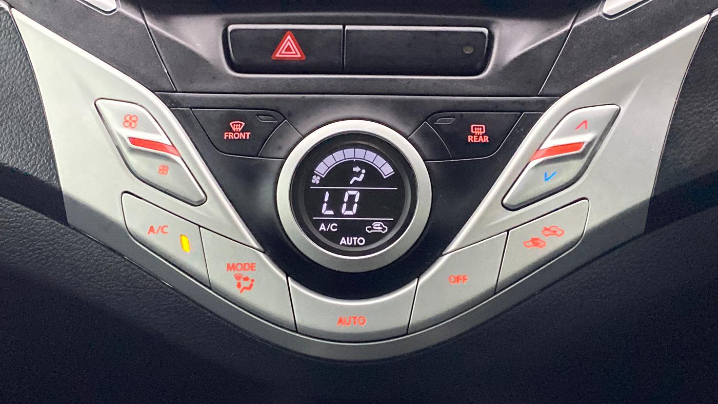 2018 Maruti Baleno ZETA 1.2 K12, Petrol, Manual, 11,484 km, Automatic Climate Control
