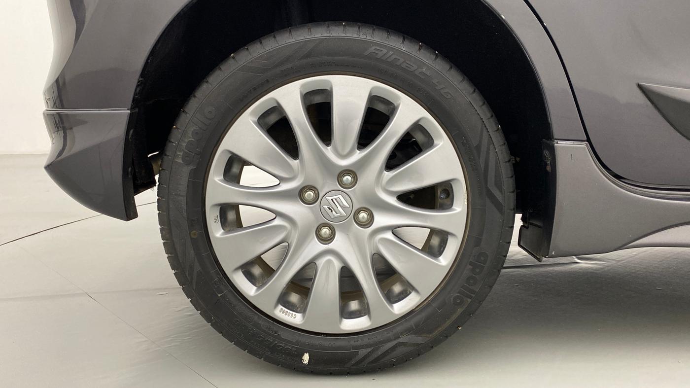 2018 Maruti Baleno ZETA 1.2 K12, Petrol, Manual, 11,484 km, Right Rear Wheel
