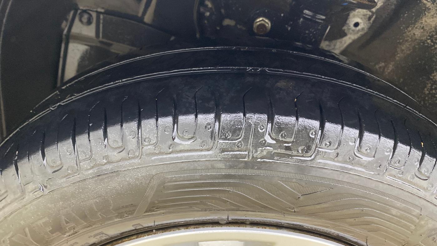 2021 Maruti New Wagon-R LXI CNG 1.0, CNG, Manual, 94,927 km, Left Front Tyre Tread