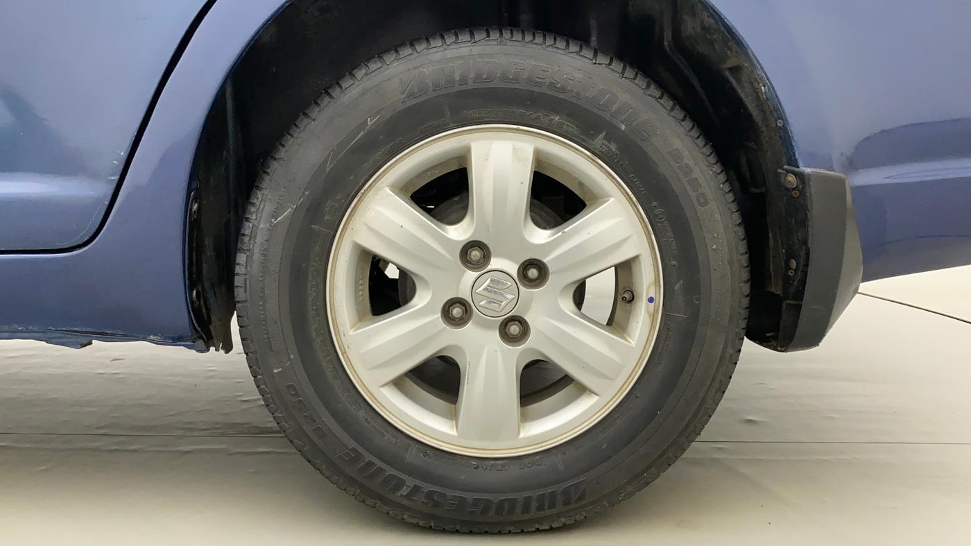 2010 Maruti Swift Dzire ZXI, Petrol, Manual, 97,622 km, Left Rear Wheel