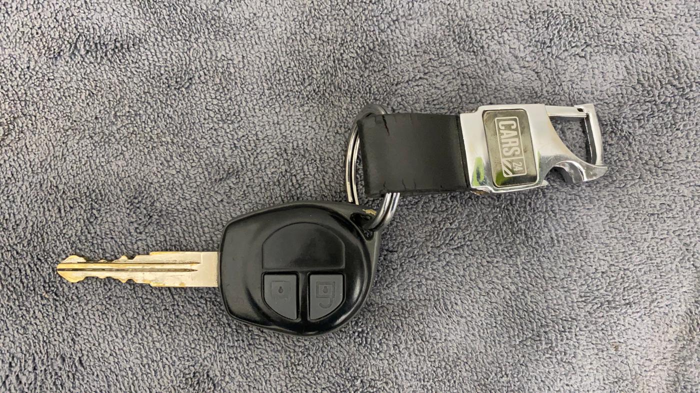 2010 Maruti Swift Dzire ZXI, Petrol, Manual, 97,622 km, Key Close Up