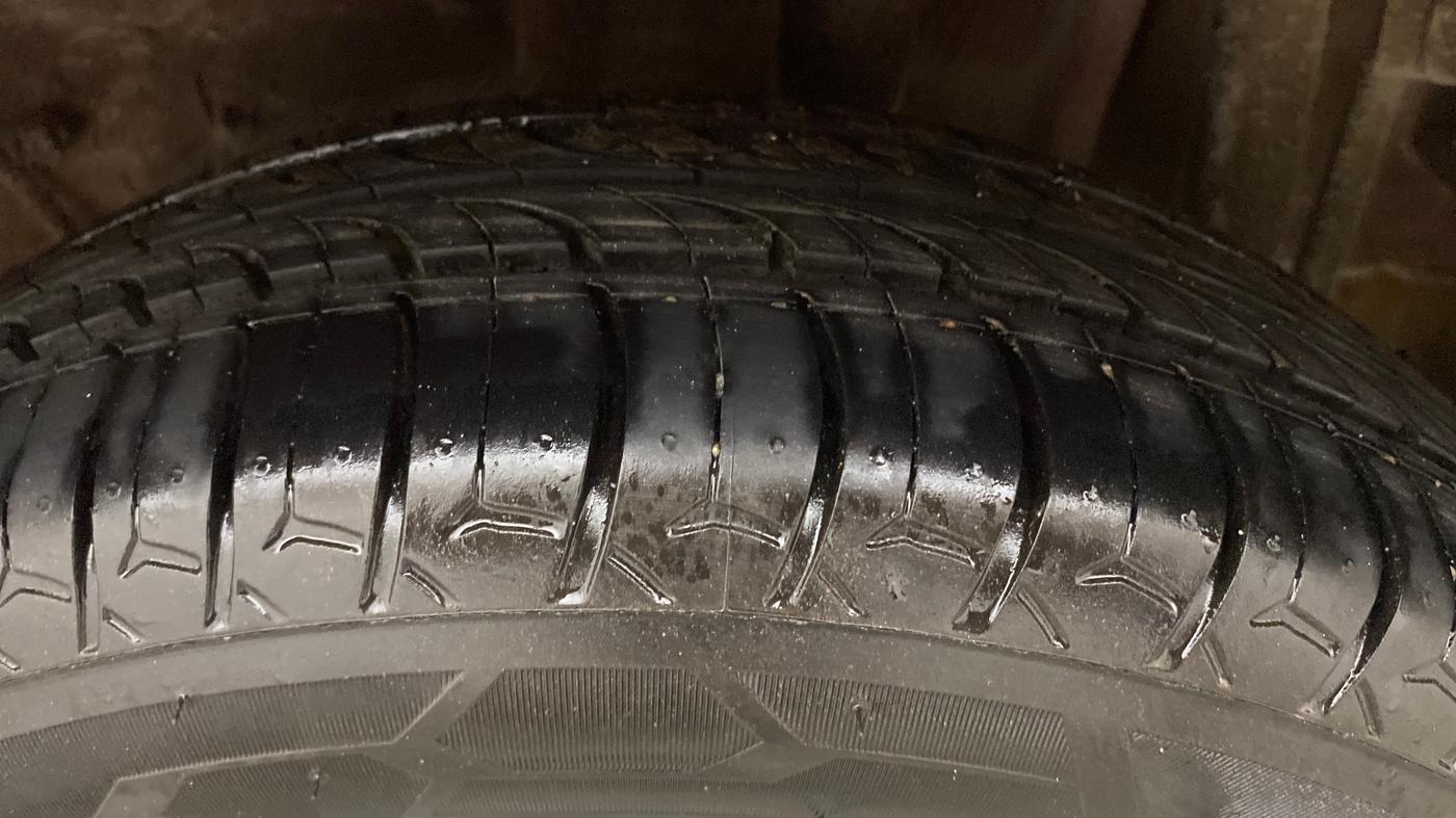 2019 Tata Tiago XZ PETROL, Petrol, Manual, 1,29,901 km, Left Rear Tyre Tread