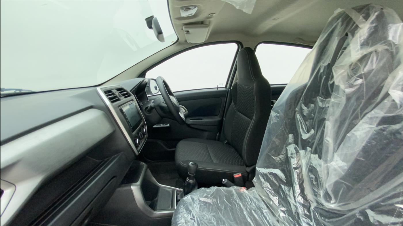 2021 Datsun Redi Go A, Petrol, Manual, 6,264 km, Right Side Front Door Cabin
