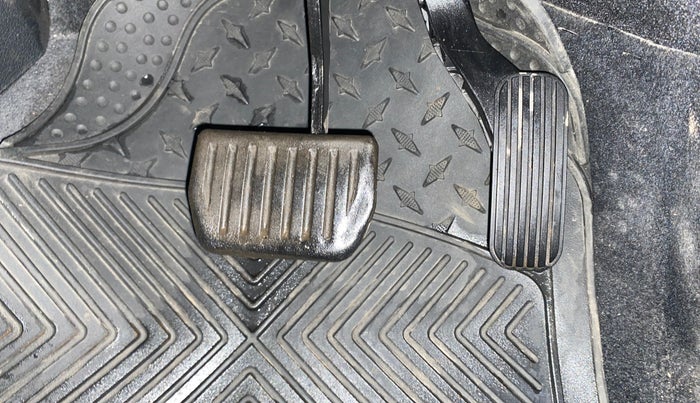 2021 Tata Safari XZA PLUS, Diesel, Automatic, 17,490 km, Pedals