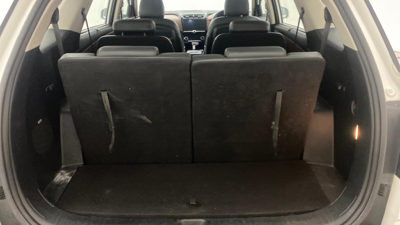 2021 Hyundai ALCAZAR PLATINUM(O) 6STR 1.5 AT, Diesel, Automatic, 1,04,677 km, Boot Inside