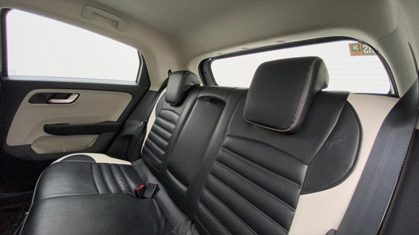 2021 Tata ALTROZ XZ PETROL, Petrol, Manual, 28,644 km, Right Side Rear Door Cabin
